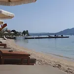 Cosy Beachside Stay