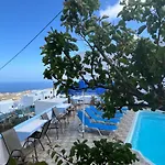 Stella Nomikou Apartments