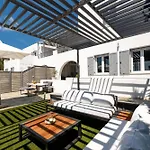Azzurro Bianco Suites