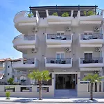 Irida Apartments