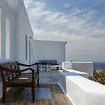 Villa Mykonis Prana By Lavillaebella