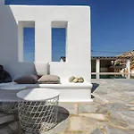 Villa Mykonis Prana By Lavillaebella