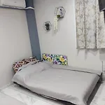 Modern Cozy Vergian Studio 2 Min From The Beach