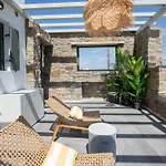 Silvair III By Silvernoses, Mykonos