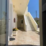 Manine Apartments