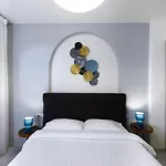 Blu & Marrone Suites-Parking Included