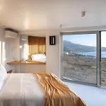 Spectacular Kalafatis Villa 1 Bedroom Villa Vibhu Private Jacuzzis Infinity Pool