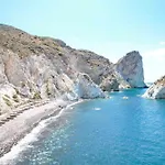 Amphora Luxury Villas - Akrotiri Seaview Escape