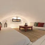 Mardanza Krokos Suites