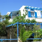 Sea View Apartments & Studios