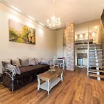 Oinoelia Luxury Suites & Residence