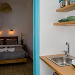 Livadia Apt B Paros