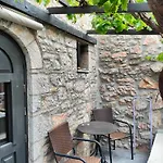 Avgonima Chios Spitakia Cottages