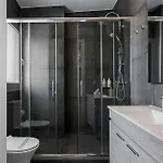 Wyz Attiki Aparthotel