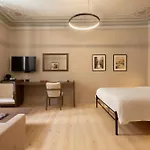 6 Roosevelt Str