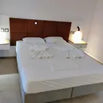 Kyra Panagia Hotel