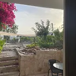 Vasilikos Apartments
