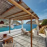 Psarona Hospitality