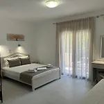 Iraklis Hotel