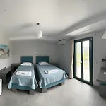 Hotel Odyssion