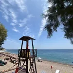 Mare Calmo Studios, Chios