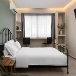 Aristotle Spot, City View Apartment By Binobi!