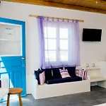 Eiriana Luxury Suites