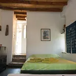 Psilalonia : Chambres D'Hotes De Charme Sur L'Ile De Leros