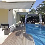 John'S Hotel