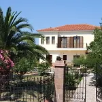 Nadia Apartments