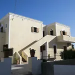 Vazeos Apartments