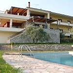 Feggari Hotel