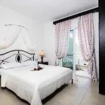 Niki Apartments