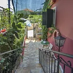 Alexandra Apartment