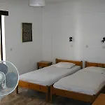 Georges Studios And Apartments