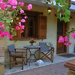 Venetis Luxury Apartments