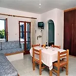 Holidays In Paros Apartments & Studios