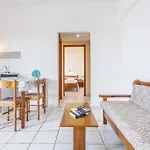 Yiannis Ηotel