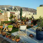 Olga Apartments