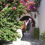 Ioli Apartments
