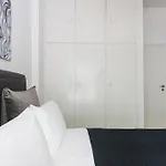 Voulis Apartment