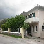 Lontza Apartments