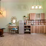 Vintage Suites