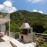 Lefkas Cottage House