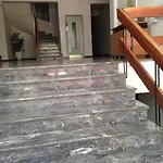 Apartment Dinos