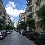 Hiend Kolonaki Xenokratous