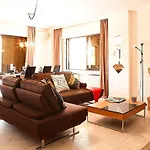 Aries - Glyfada City Center Apartment