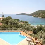 Rouda Bay Hotel