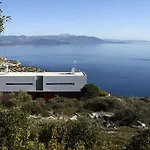 Seaview Loft