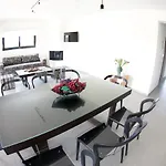 Geo Boutique Villa
